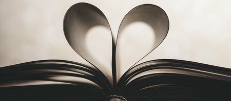 Bok ser ut som ett hjärta